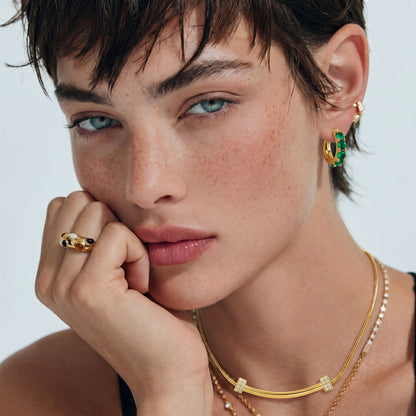Émera CZ Huggie Hoops